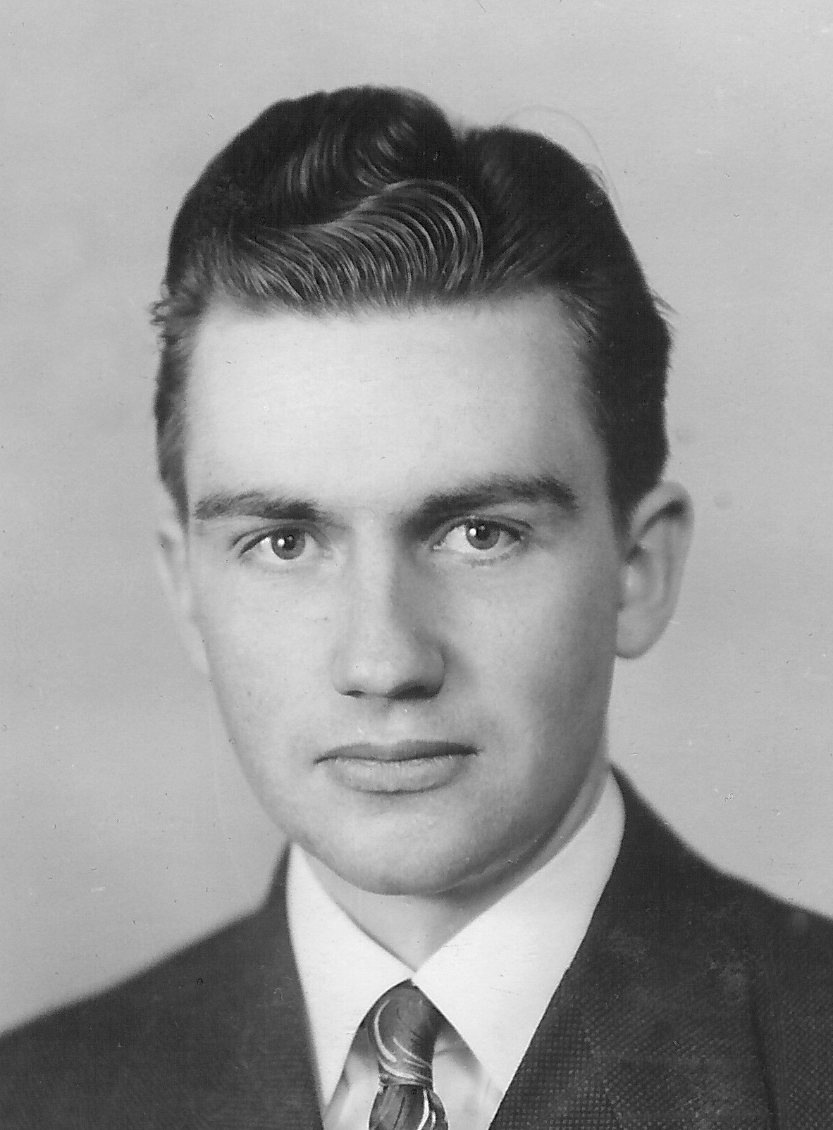 Reed Warren Anderson (1918 - 2002) Profile
